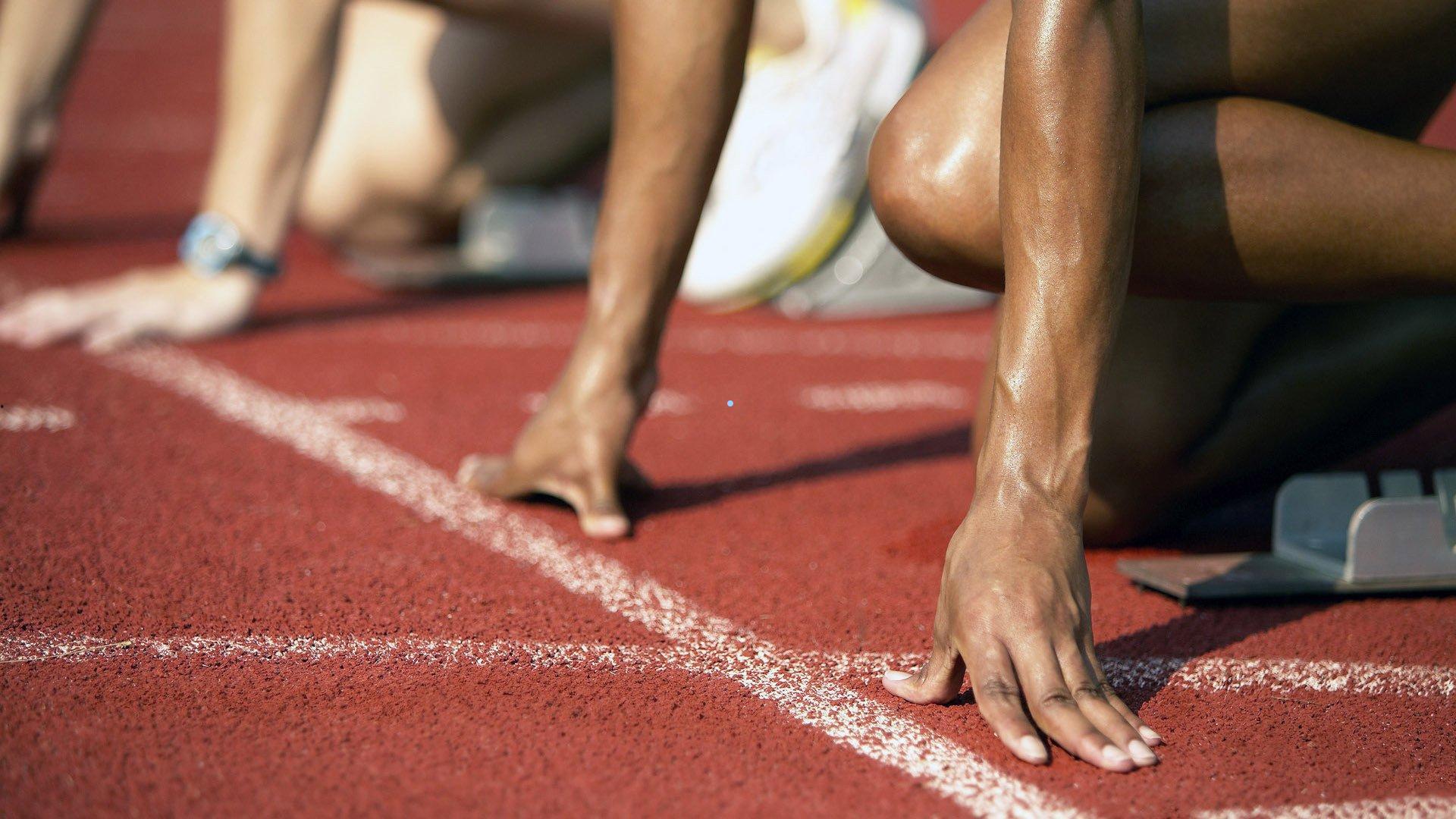 曼联后防基石拒冬窗转会，恩迪迪接触传闻澄清，卡里克、马赛与阿森纳成赛季焦点